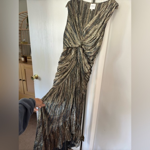 MISA Ava Plunging Twist Maxi Dress - Picture 6 of 9